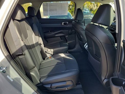 New 2026 Kia Sorento EX image 12