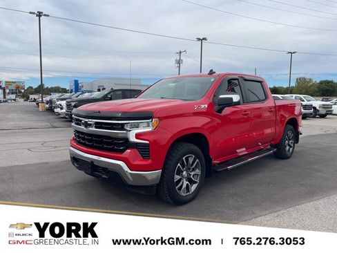 Used 2024 Chevrolet Silverado 1500 LT image 1