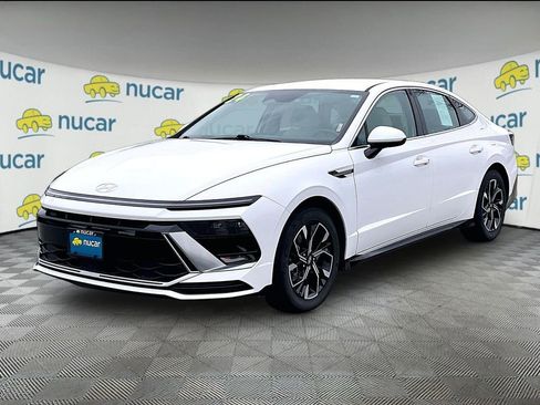 Used 2024 Hyundai Sonata SEL image 3