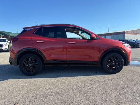 Used 2024 Buick Encore GX Sport Touring AWD/4WD image 8