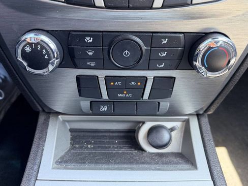 Used 2011 Ford Fusion SE w/ 202A Rapid Spec Order Code FWD image 16