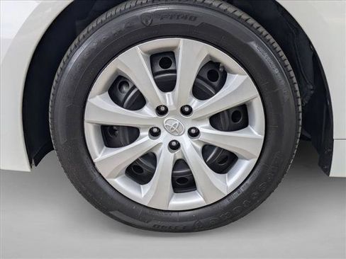 Used 2023 Toyota Corolla LE FWD image 23