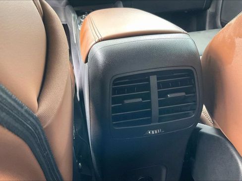 Certified 2025 Ford Bronco Sport Outer Banks w/ Outer Banks Tech Package+ AWD/4WD image 33