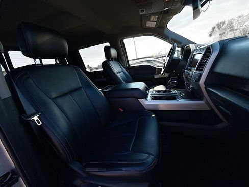 Used 2018 Ford F150 Lariat w/ Equipment Group 502A Luxury image 33