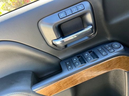 Used 2018 Chevrolet Silverado 1500 LTZ w/ Sport Package image 31