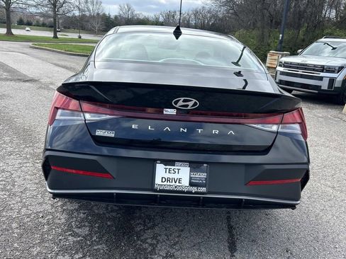 New 2026 Hyundai Elantra Sport image 6