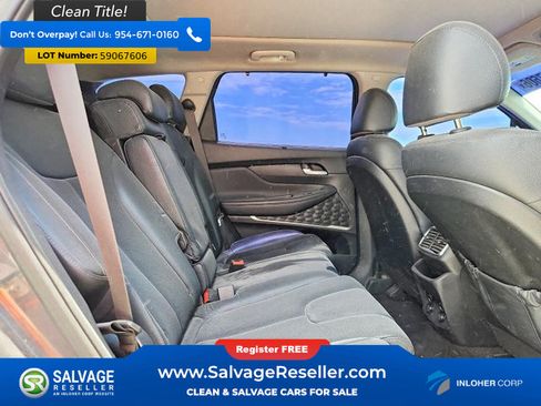 Used 2020 Hyundai Santa Fe SEL FWD image 15