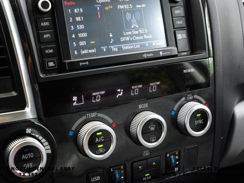 Used 2019 Toyota Sequoia Platinum AWD/4WD image 20