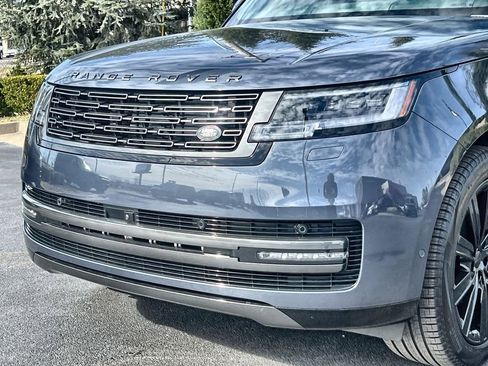 New 2026 Land Rover Range Rover Long Wheelbase SE AWD/4WD image 9