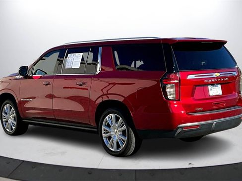 Used 2024 Chevrolet Suburban High Country image 6