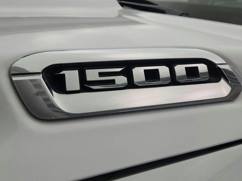 Used 2020 RAM 1500 Big Horn AWD/4WD image 37