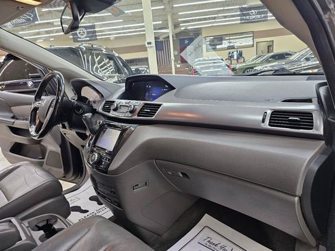 Used 2014 Honda Odyssey Touring image 22