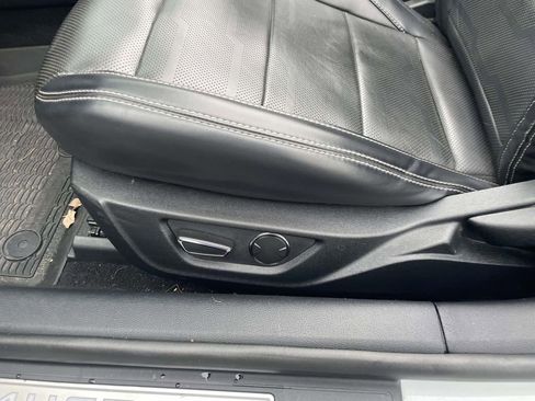 Used 2019 Ford Mustang GT Premium w/ GT Performance Package image 30