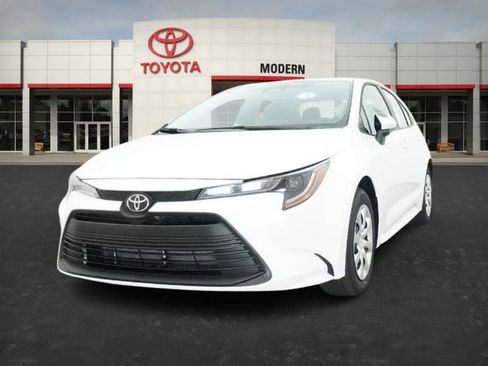New 2026 Toyota Corolla LE image 4