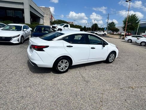 Used 2023 Nissan Versa S FWD image 25