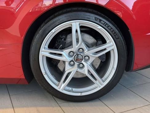 Used 2023 Chevrolet Corvette Stingray Preferred Conv w/ Z51 Performance Package RWD image 7