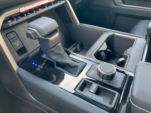 New 2026 Toyota Tundra Limited image 16