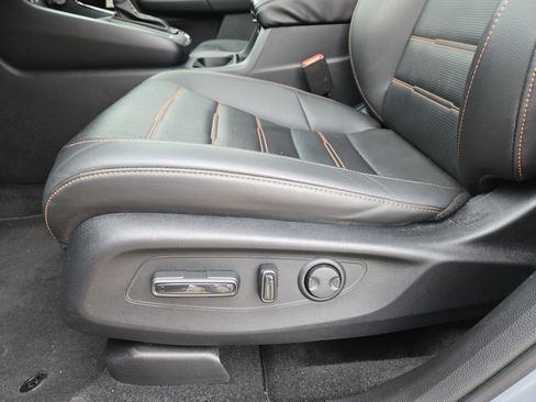 Used 2025 Honda CR-V Sport-L image 17