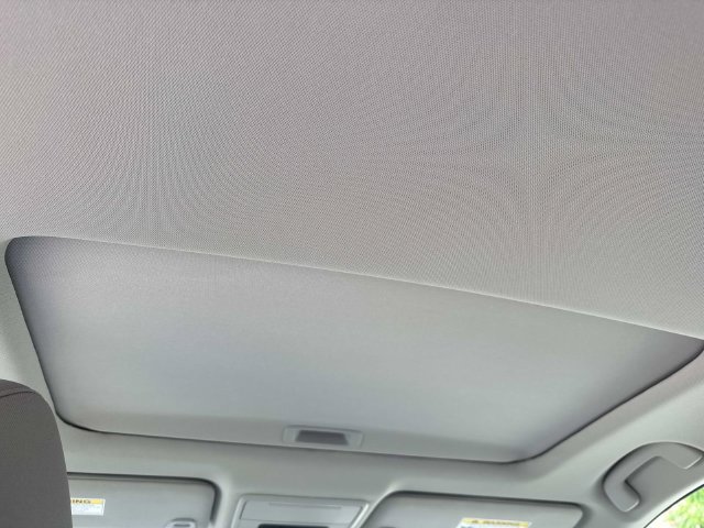 Used 2023 Honda Accord EX image 10