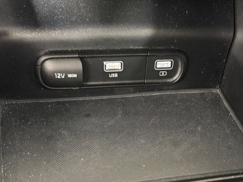 Used 2023 Kia K5 GT-Line image 23