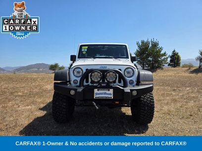 Used 2017 Jeep Wrangler Unlimited Rubicon w/ Connectivity Group