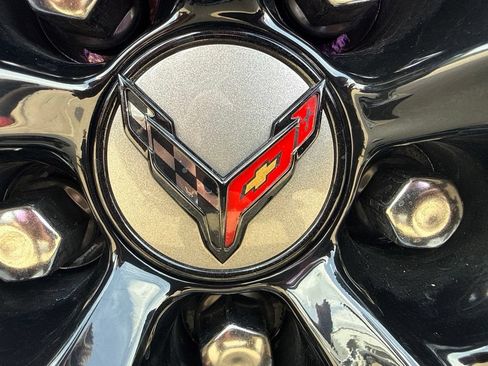 Used 2022 Chevrolet Corvette Stingray Preferred Cpe w/ 2LT RWD image 19