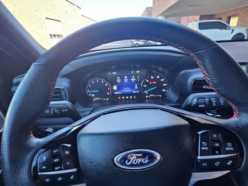Certified 2022 Ford Explorer ST-Line image 19