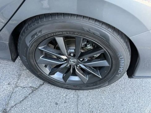 Used 2020 Honda Civic EX image 38