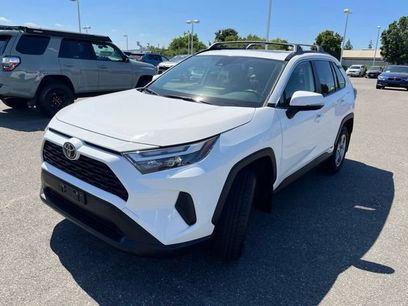 Used 2025 Toyota RAV4 XLE w/ Convenience Package