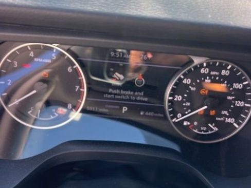 Used 2025 Nissan Rogue S FWD image 3