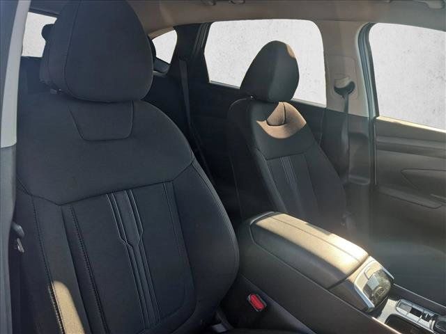 Used 2025 Hyundai Tucson SEL FWD image 21