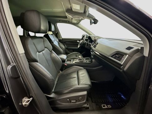 Used 2018 Audi Q5 2.0T Premium Plus w/ Premium Plus Package image 33