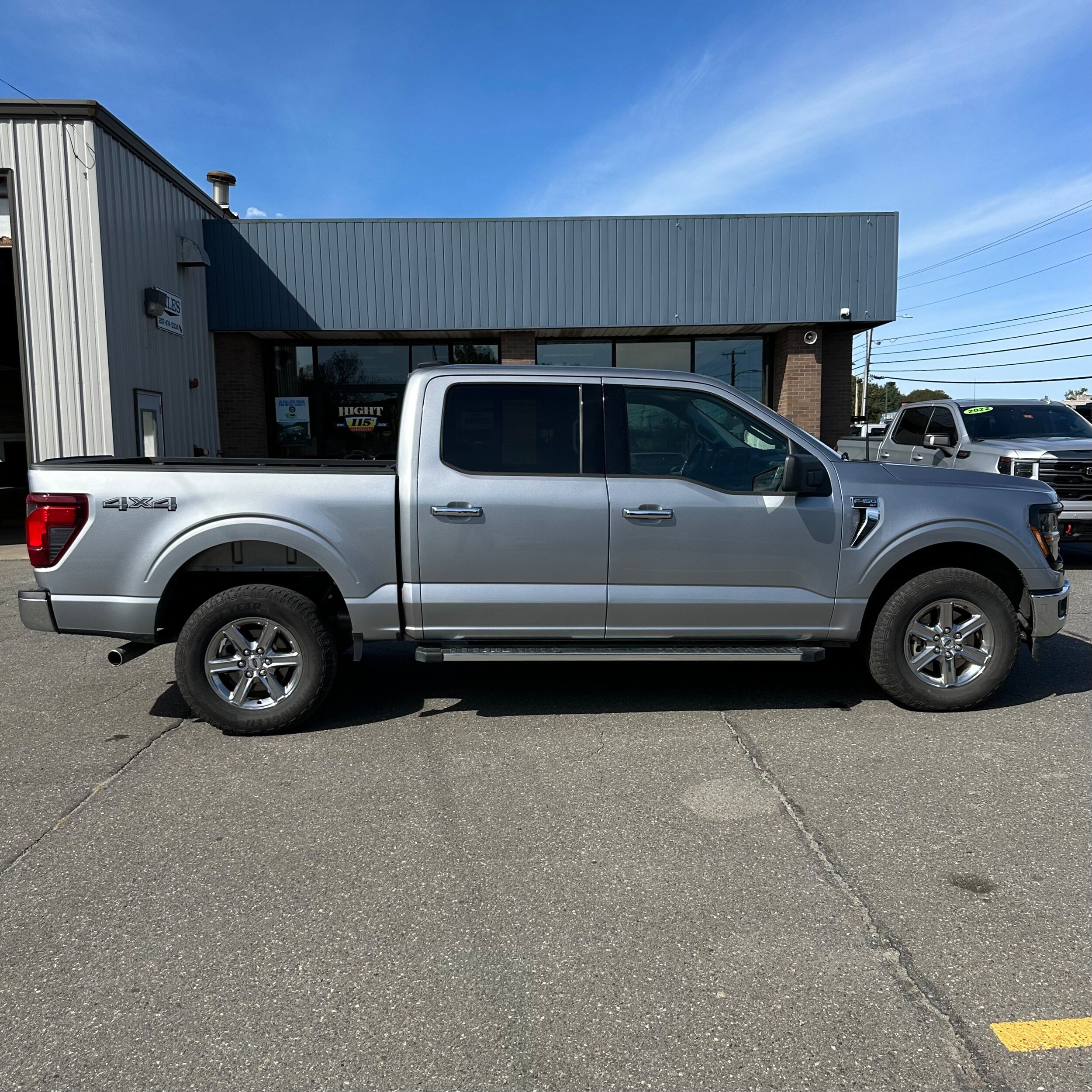 Used 2025 Ford F150 XLT w/ Equipment Group 301A Standard AWD/4WD image 2