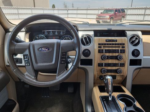 Used 2011 Ford F150 Lariat w/ Lariat Plus Pkg AWD/4WD image 9