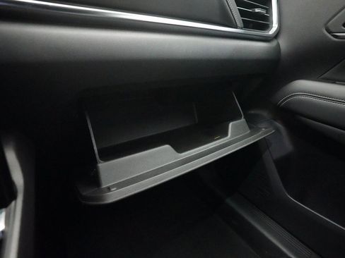 Used 2025 GMC Terrain Elevation w/ Black Edition image 28