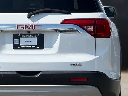 Used 2019 GMC Acadia SLE w/ Driver Alert Package I AWD/4WD image 14