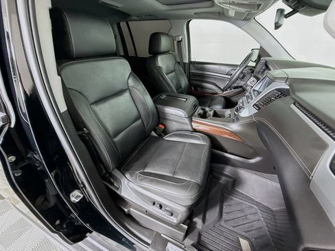Used 2020 GMC Yukon XL SLT w/ Value Plus Edition RWD image 30