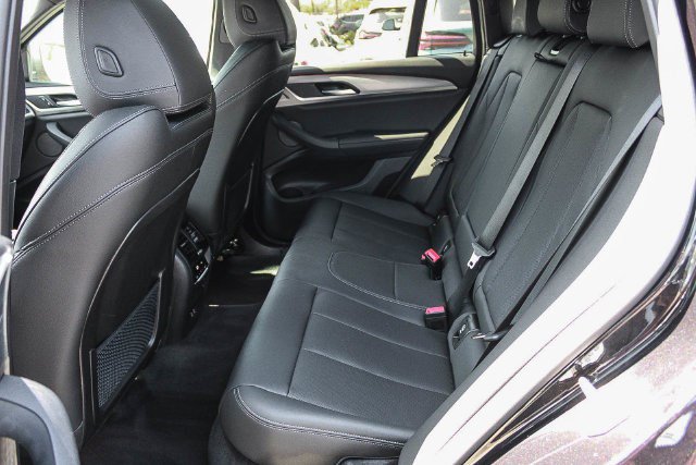 Used 2025 BMW X4 xDrive30i w/ Convenience Package AWD/4WD image 19