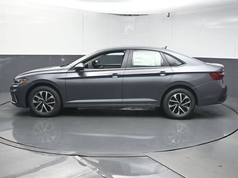 Used 2025 Volkswagen Jetta S FWD image 5