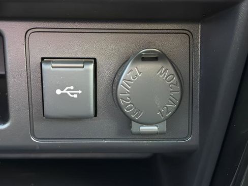 Used 2021 Toyota 4Runner TRD Off-Road Premium w/ Moonroof Package AWD/4WD image 11