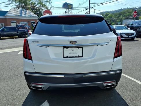 Used 2020 Cadillac XT5 Premium Luxury FWD image 5