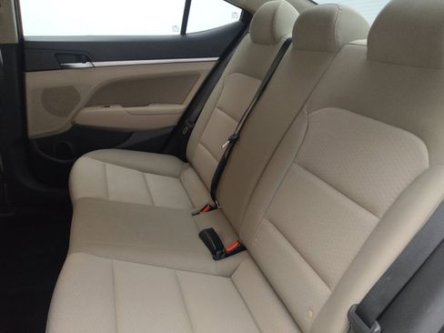 Used 2020 Hyundai Elantra Value Edition image 18