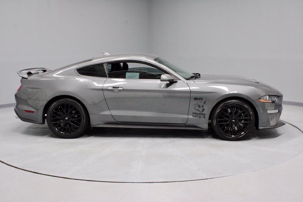 Used 2021 Ford Mustang GT w/ GT Performance Package RWD image 5
