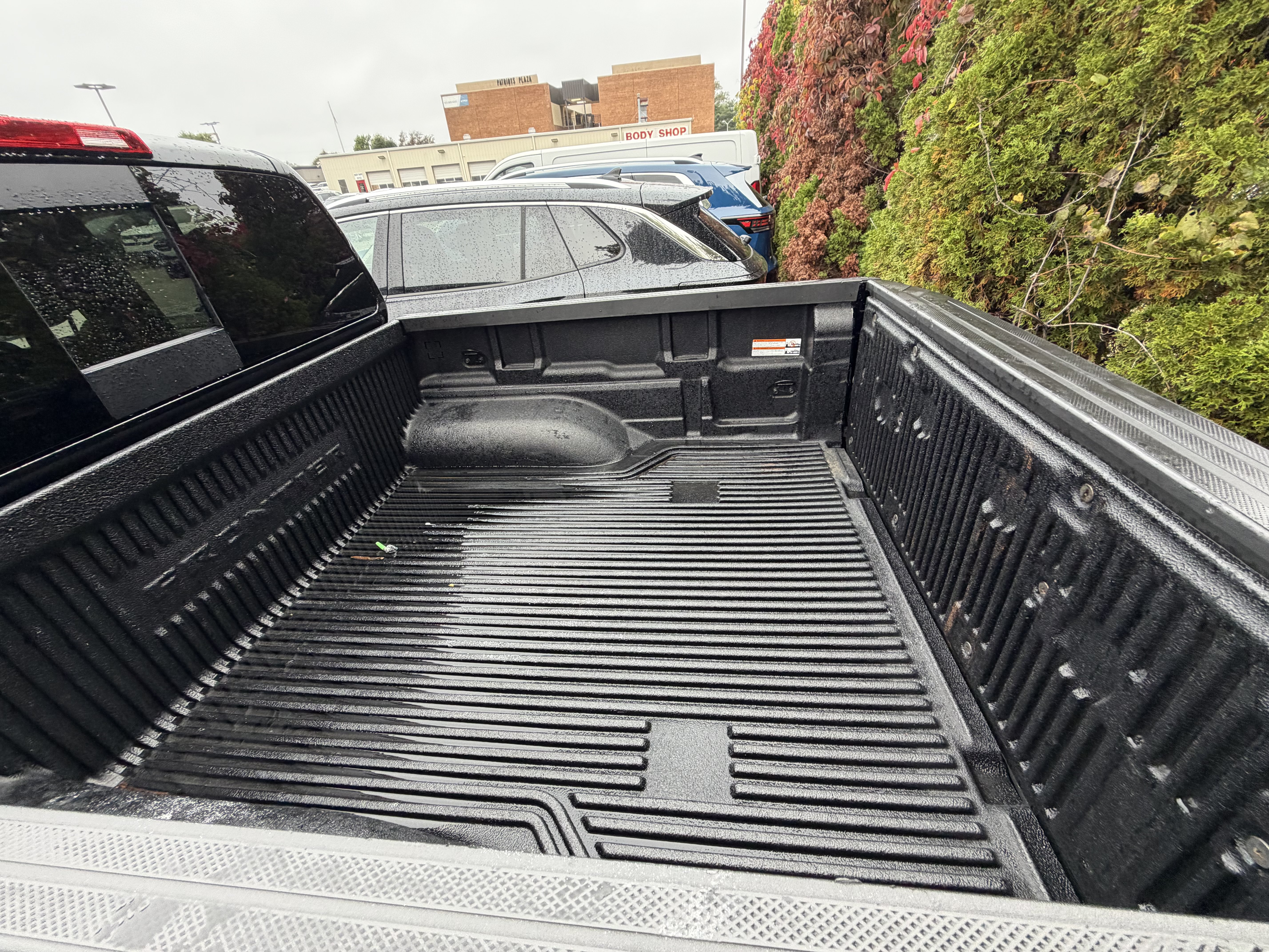 Used 2026 Nissan Frontier PRO-4X AWD/4WD image 13