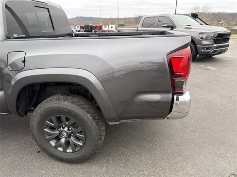 Used 2023 Toyota Tacoma SR5 image 7