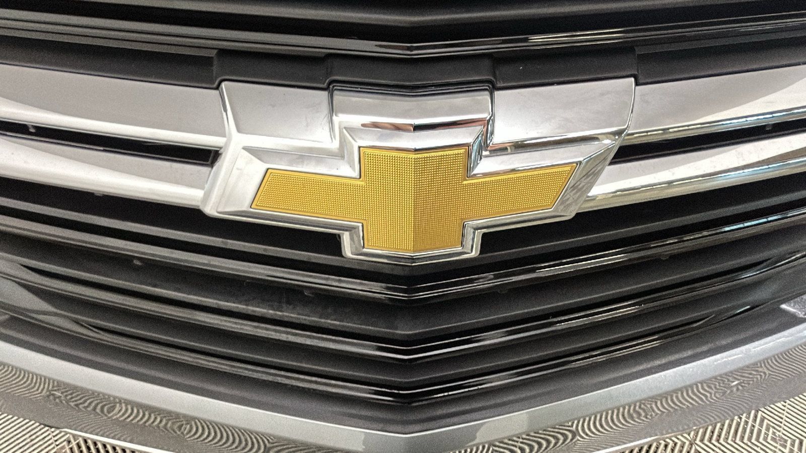 Used 2024 Chevrolet Equinox LT w/ LPO, Floor Liner Package AWD/4WD image 9