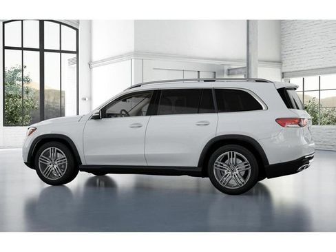 New 2026 Mercedes-Benz GLS 450 4MATIC image 32