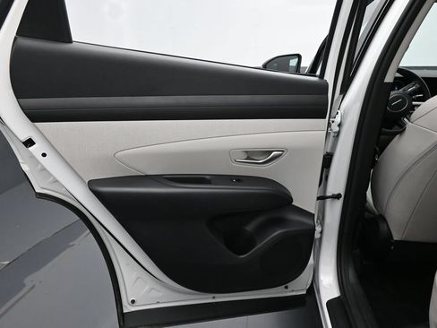 Used 2025 Hyundai Tucson SEL AWD/4WD image 24