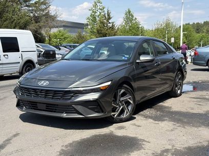 Used 2024 Hyundai Elantra Limited