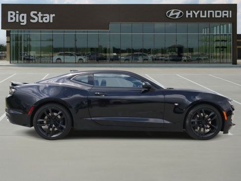 Used 2023 Chevrolet Camaro SS RWD image 5